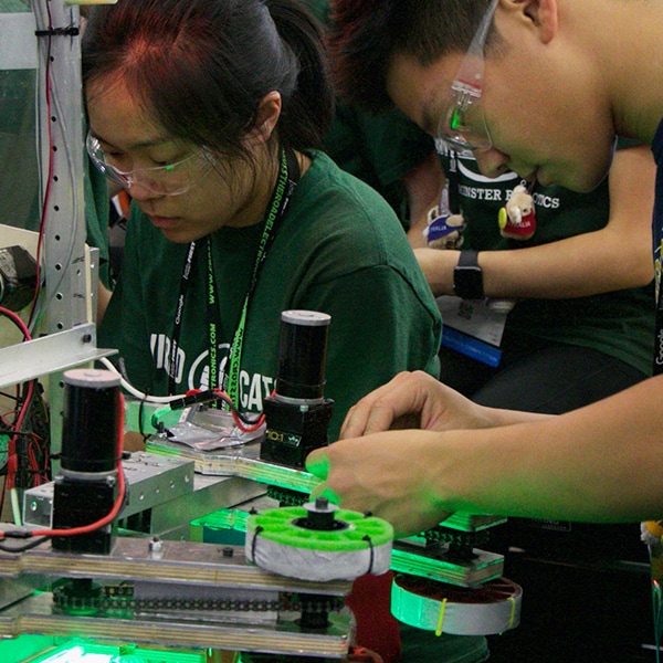 Uppsökande samhällshjälp och utbildning